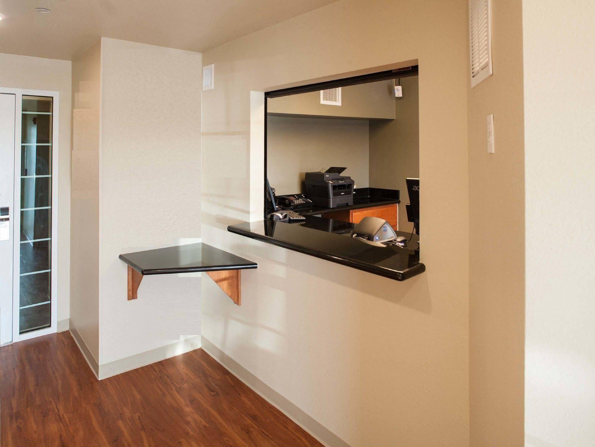 Extended Stay America Select Suites - Лейкленд Екстериор снимка